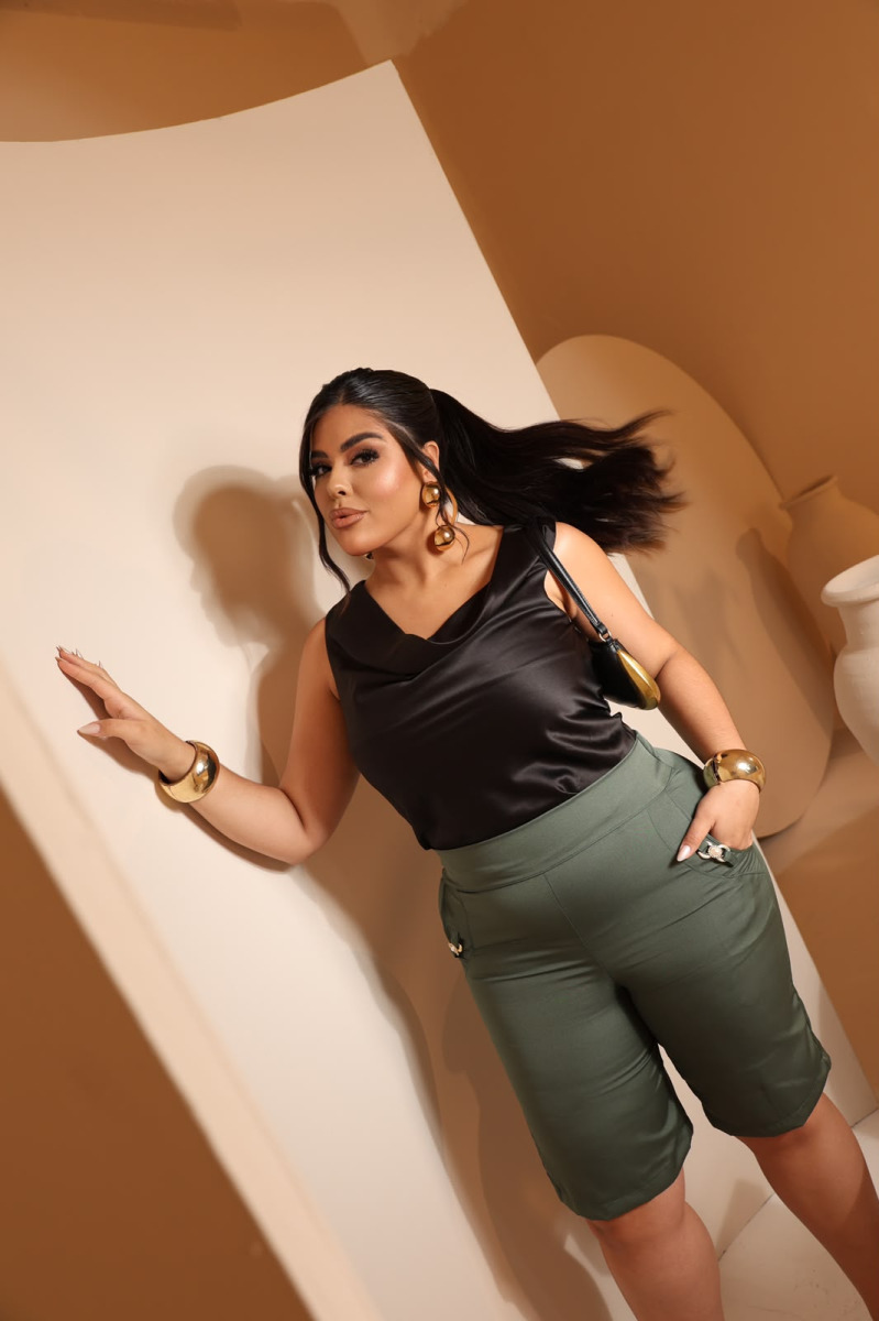 PANTA CURTA ALFAIATARIA PLUS SIZE -825-