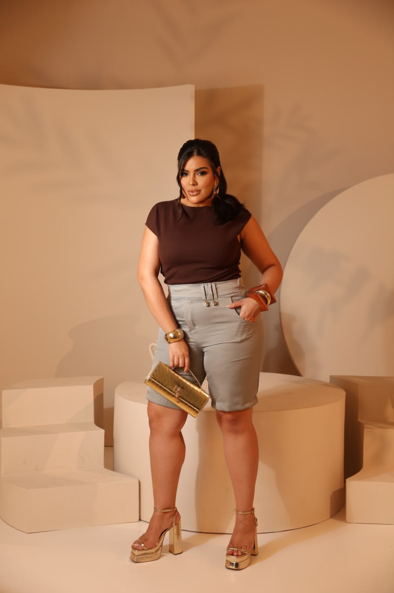 PANTA CURTA ALFAIATARIA PLUS SIZE -820-